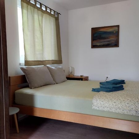 Apartma Salvia-Guest House Луция Экстерьер фото
