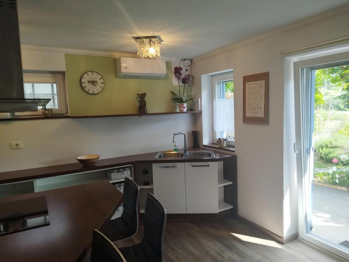 Apartma Salvia-Guest House Луция Экстерьер фото